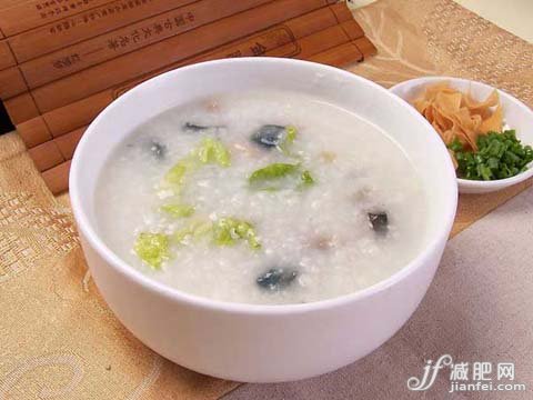 4道家常减肥食谱 吃饱吃好不不长膘