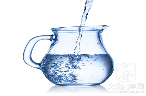 减肥期间能喝苏打水吗？